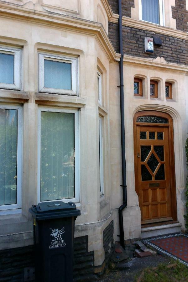 فندق كارديففي  Beautiful Victorian House المظهر الخارجي الصورة